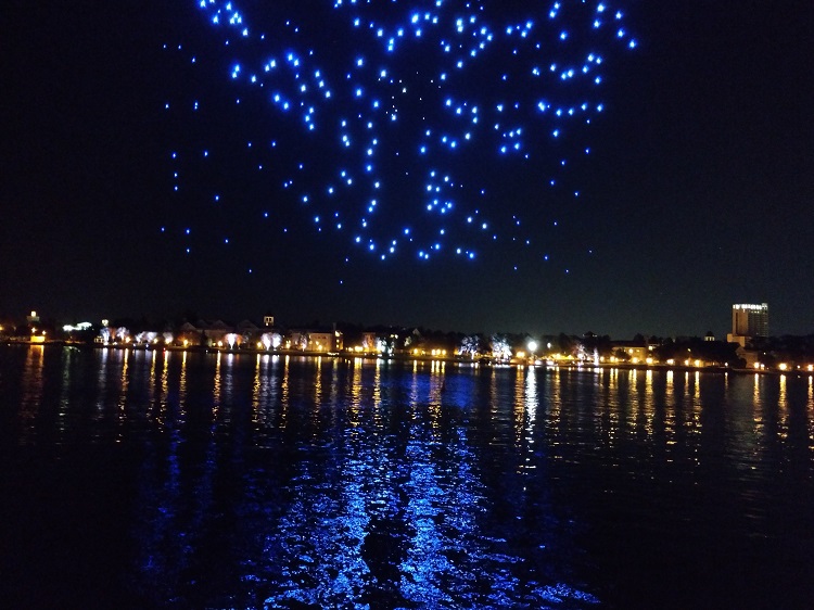 intel-drone-holiday-show